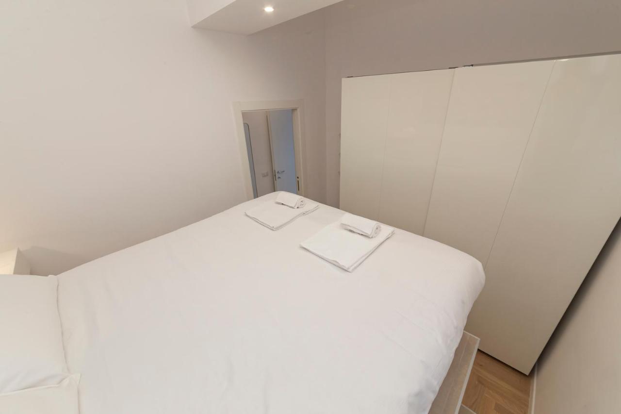I Host Apartment - Val Strona Milan Exterior photo