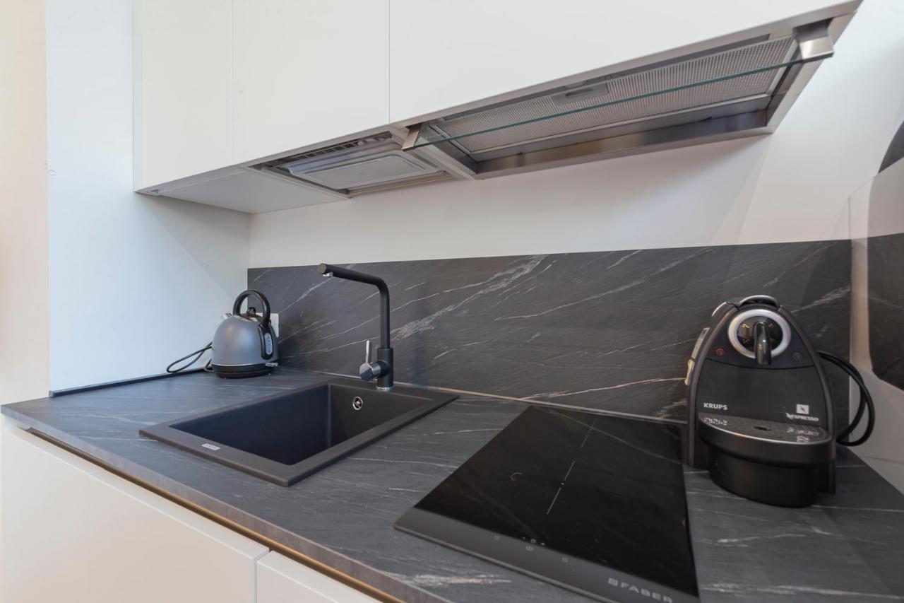 I Host Apartment - Val Strona Milan Exterior photo